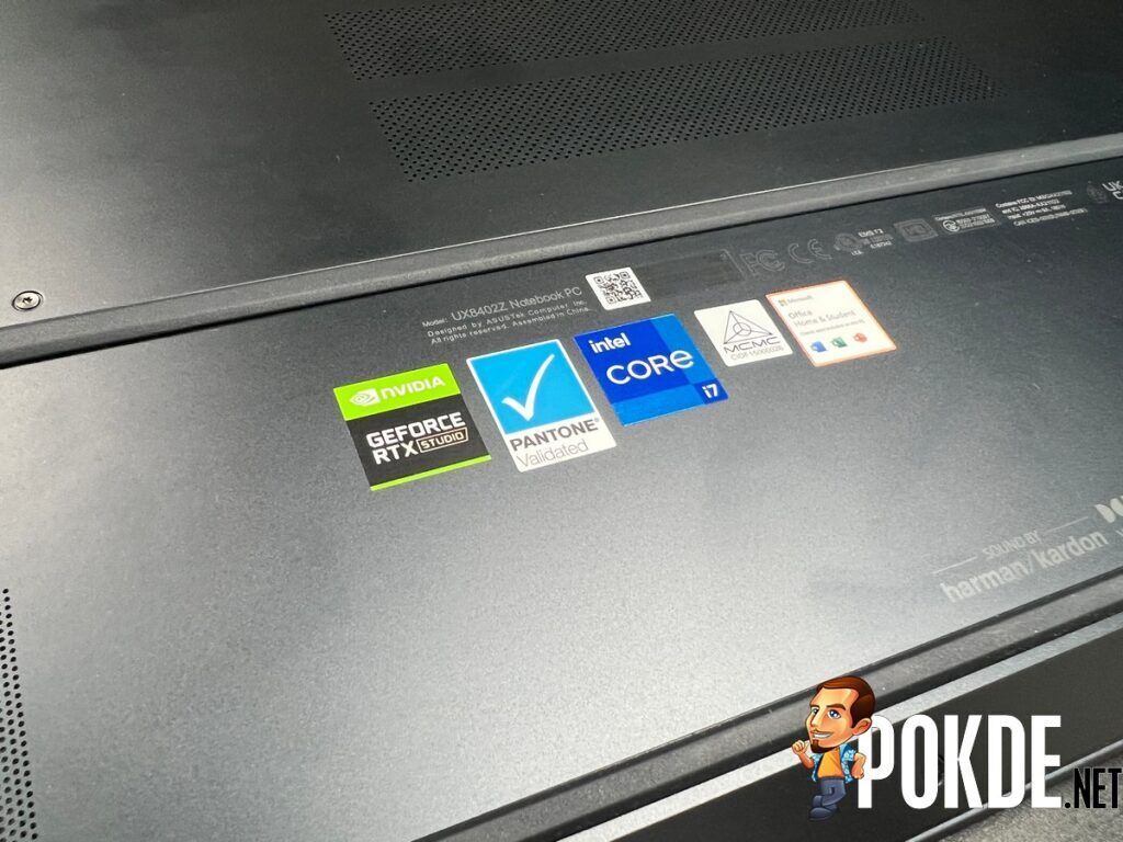 ASUS Zenbook Pro 14 Duo OLED Review - Superbly Useful Second Screen - 25 ASUS Zenbook Pro 14 Duo OLED Review -